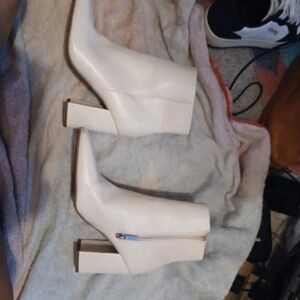 Unisa Ivory Heeled Boots